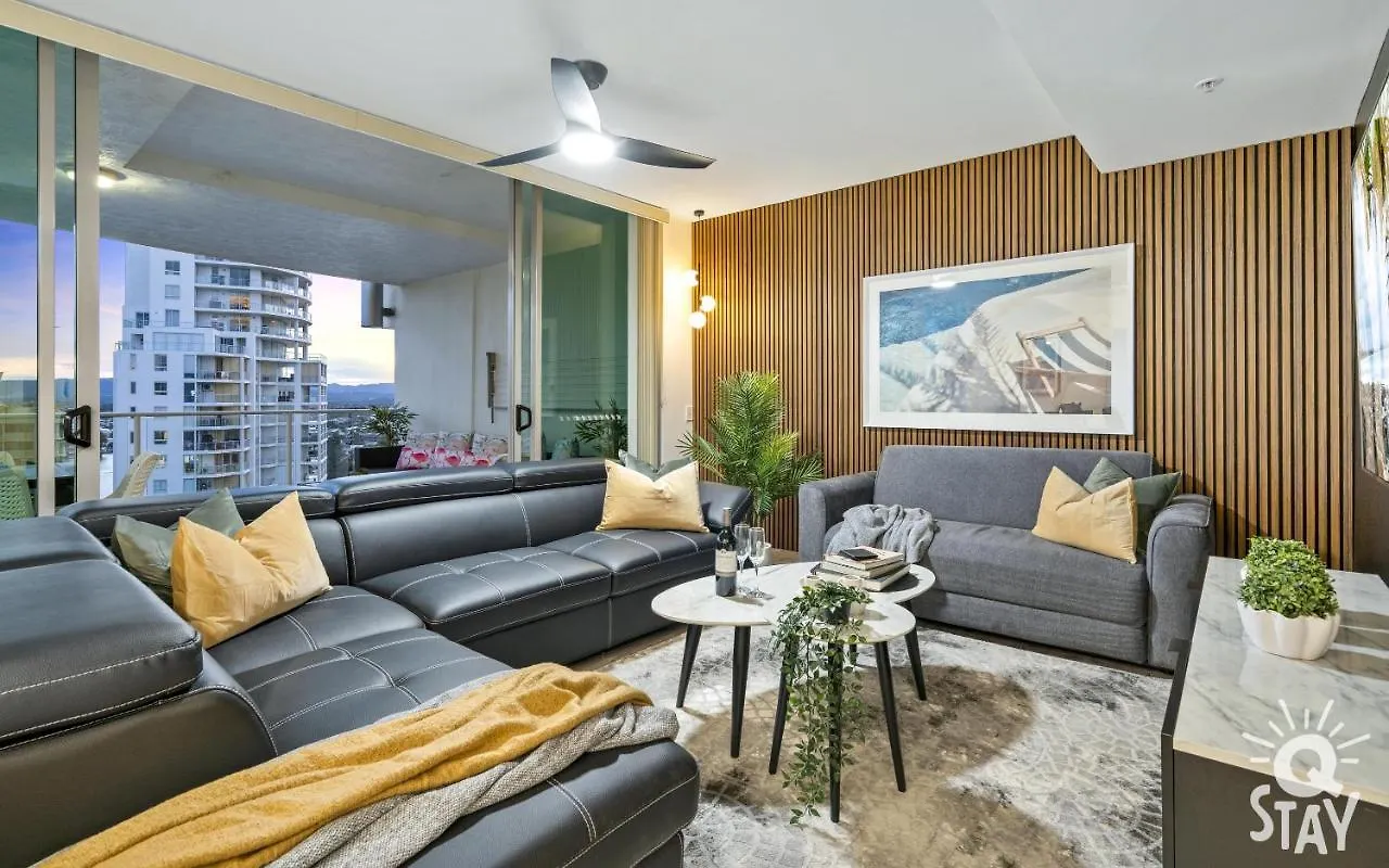 Wings Penthouses - Qstay Apartman *