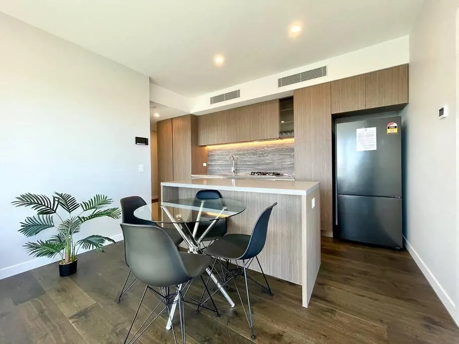 Broadbeach Luxury Casino Riverview Skyline 2bedroom Apt 48f Gold Coast