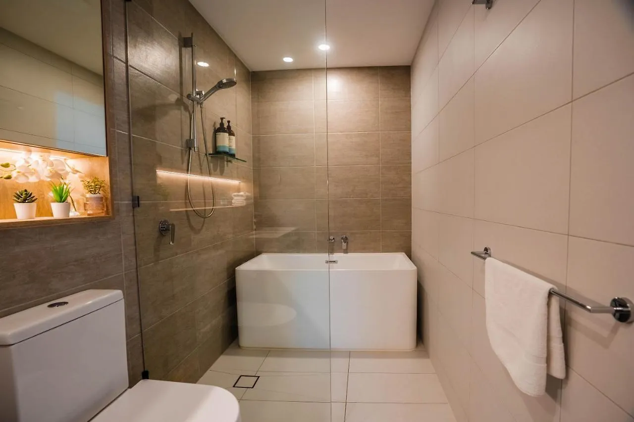 2 Bedroom Luxurious Family Next To Pacific Fair - Broadbeach Gc22 غولد كوست