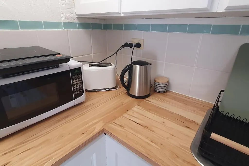 Entire Guest - Is 1 And Half Km - Pets Welcome Penzion