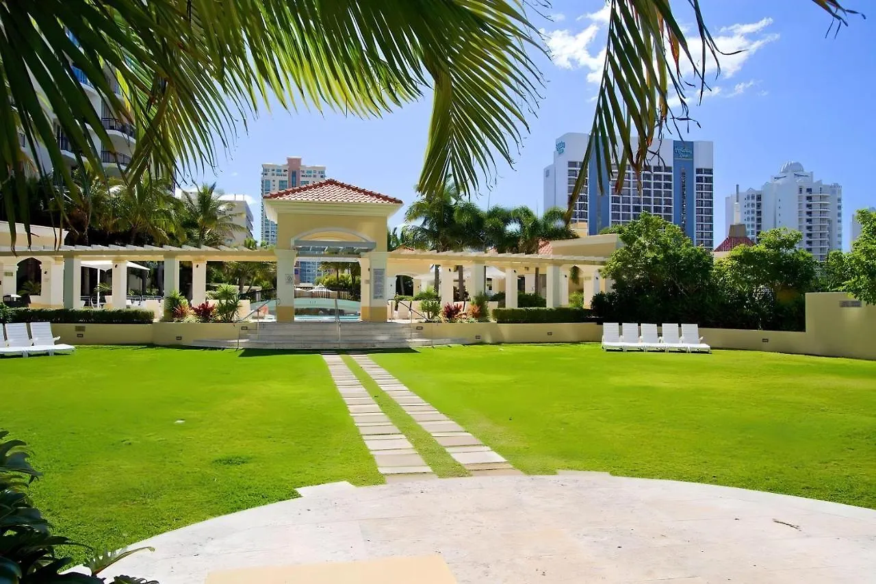 Iconic Chevron Renaissance Private