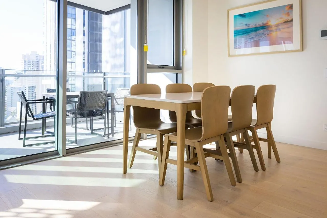 Ultiqa Signature At Broadbeach