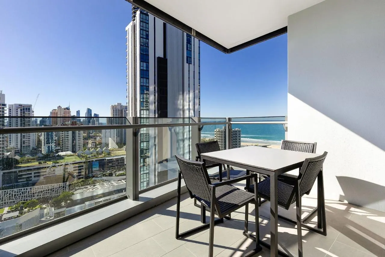 Ultiqa Signature At Broadbeach * Голд-Кост