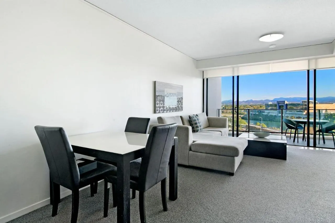 Apartamento Sierra Grand Deluxe 1 Bedroom - Coasthm Gold Coast