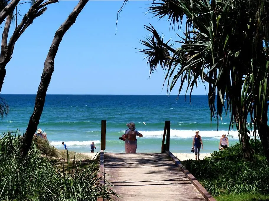 Broadbeach Business Or Leisure Apartment *