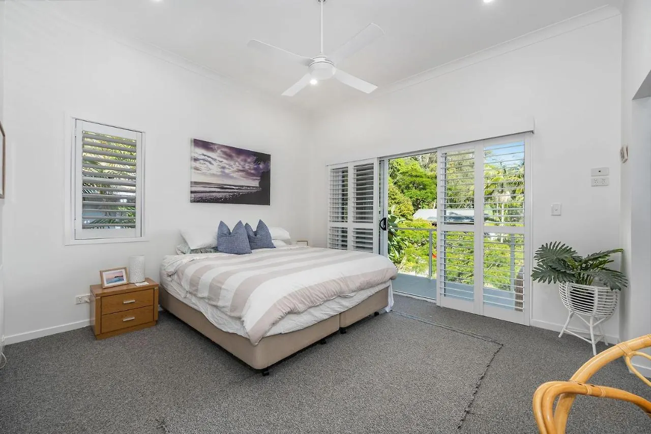 Burleigh House * Gold Coast