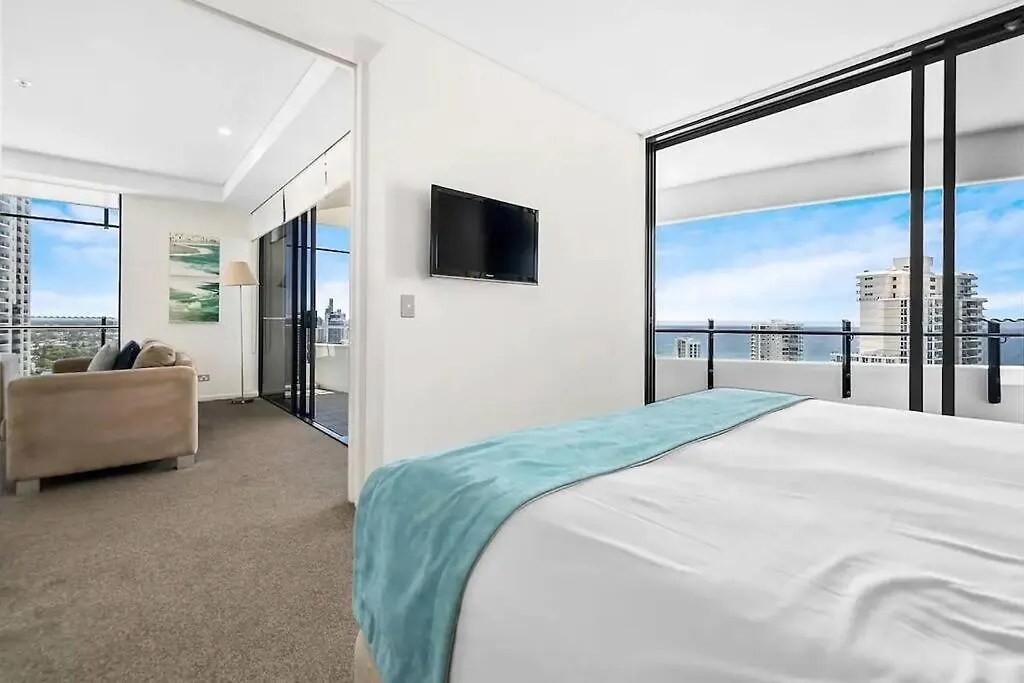 Апартаменты 24th Floor Luxury, The Wave Broadbeach