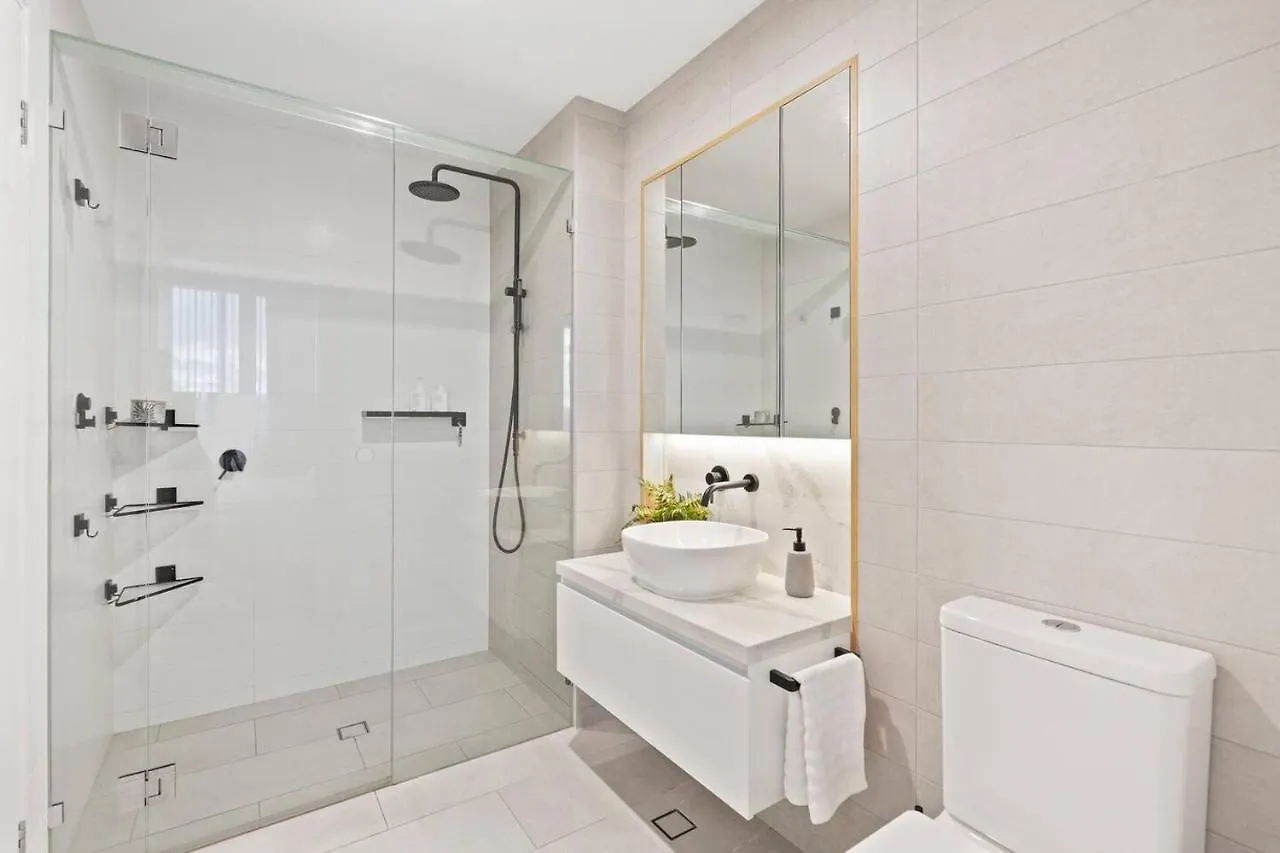 'tropical Tides' Resort-style Chic At Palm Gold Coast