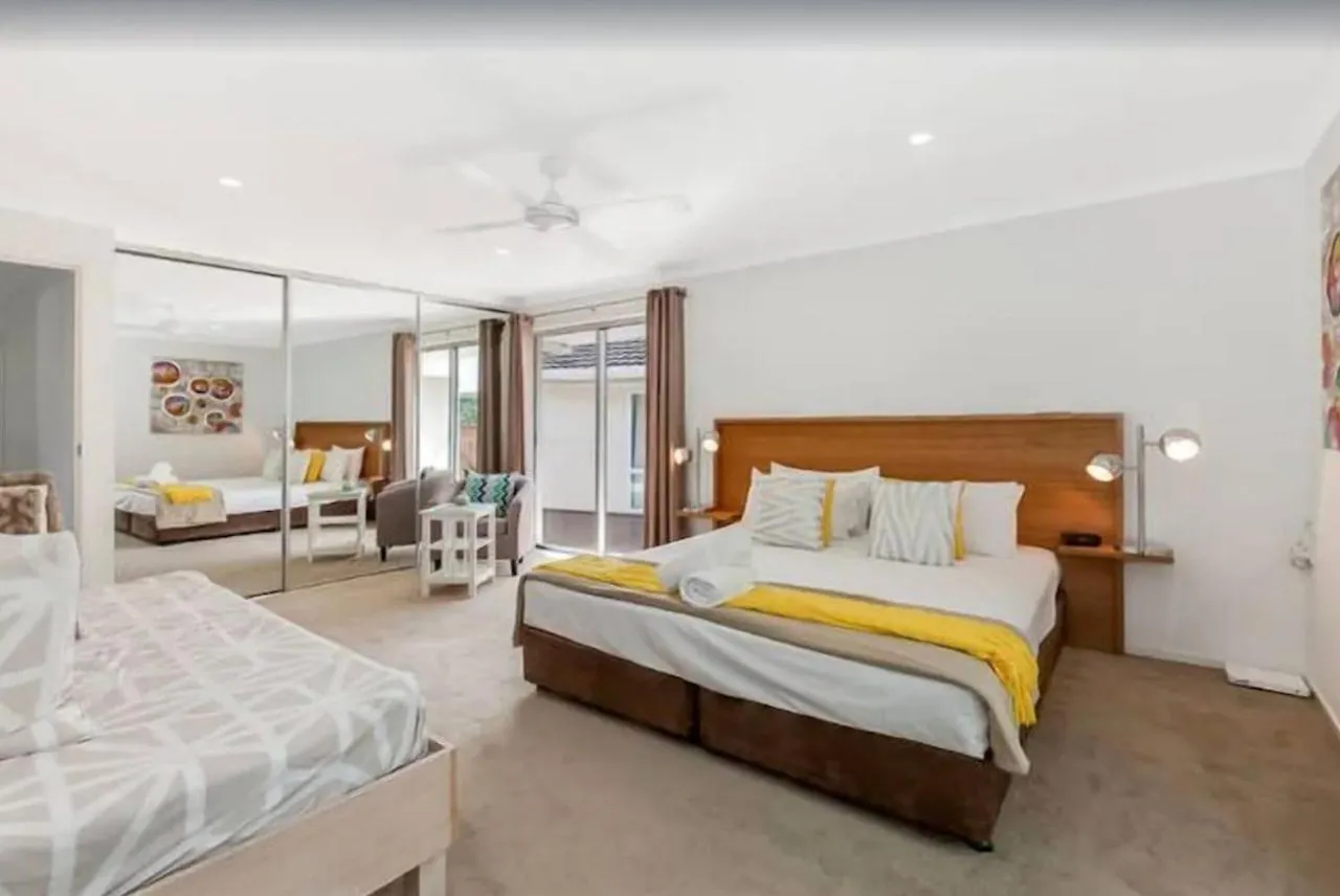 Waterfront Family Entertainer Tatil Evi