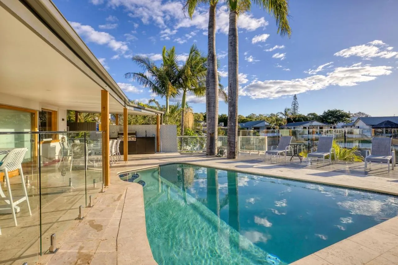 Waterfront Family Entertainer Tatil Evi