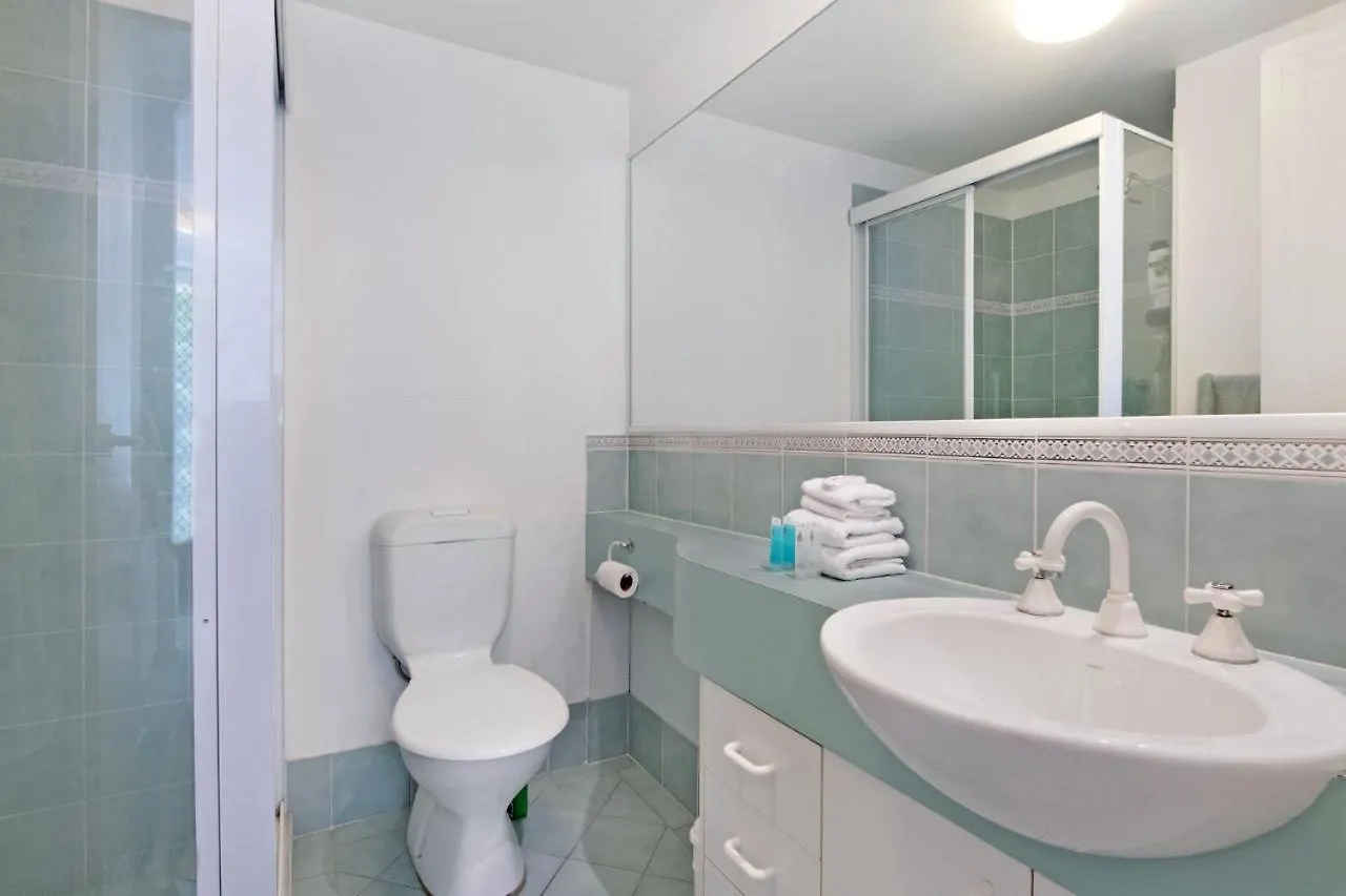 Apartment Paradise Ocean 2 Bedroom - Coasthm Gold Coast