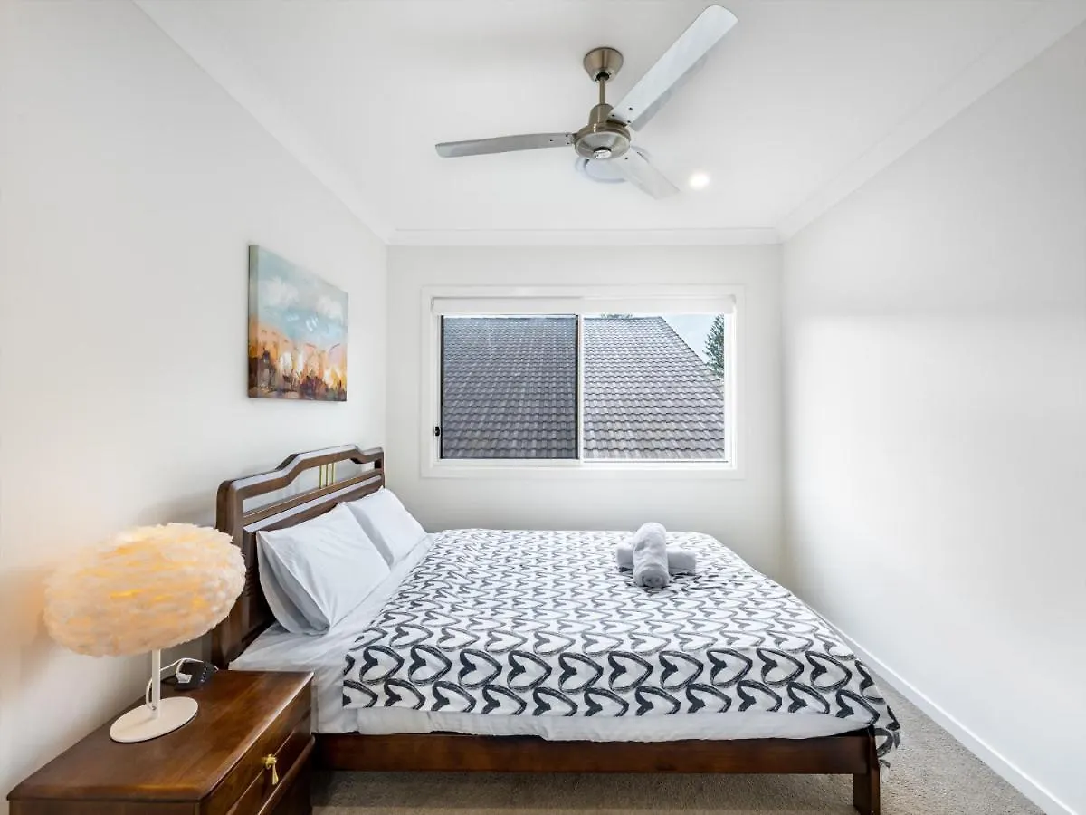 4br Cozy House 5mins To 度假居