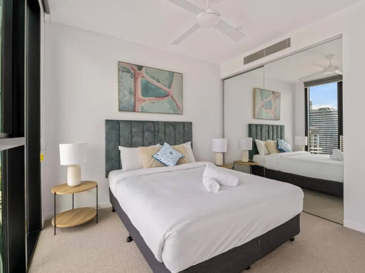 River And Ocean View Luxury 2bd Amazing Location Lägenhet Guldkusten