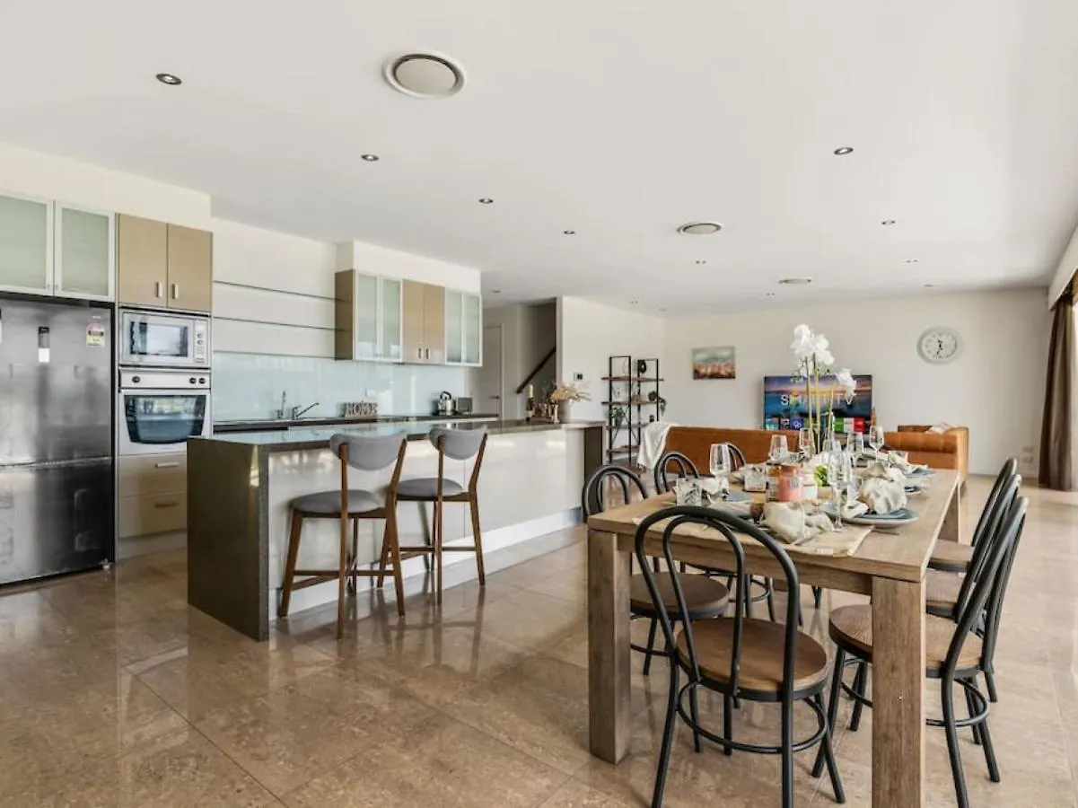 Ultimate Vacation Haven In Gc Holiday home Gold Coast