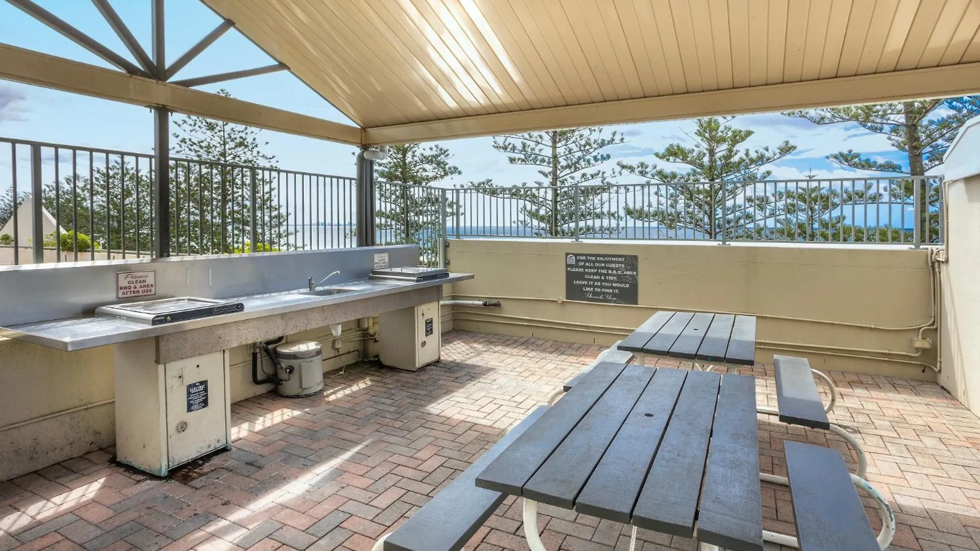 דירה Beachfront 2-bed With Pool, Bbq & Tennis Court גולד קוסט