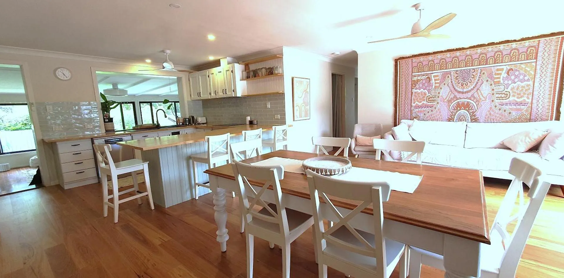 Apartment Family Retreat, 1 And Half Kms, Shops, Full *