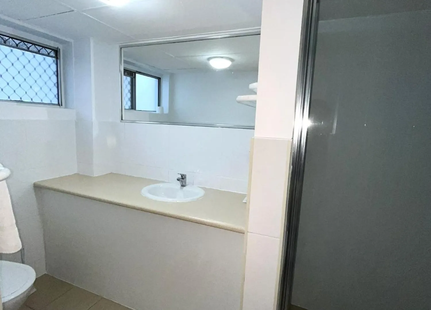 Browns Broadbeach Motel 3*
