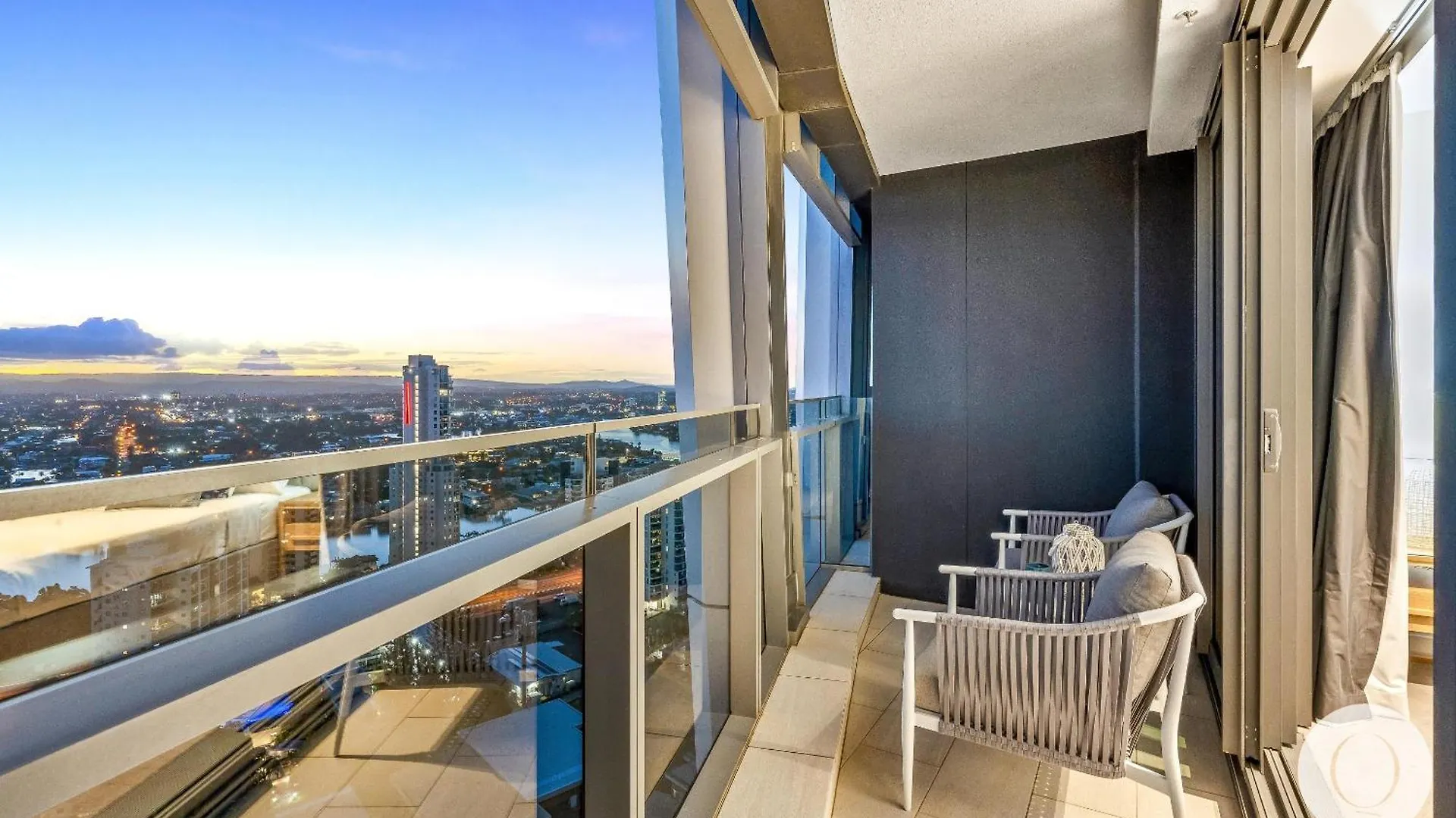 Διαμέρισμα Luxury Units At The Jewel Residences - Q *