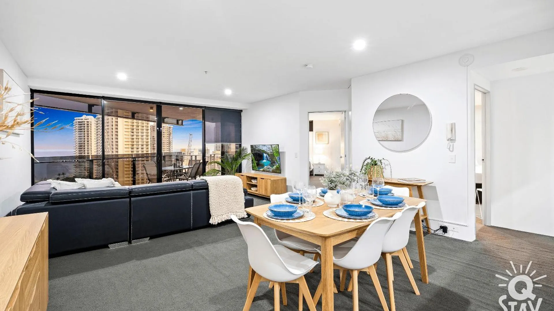 Private At Circle On Cavill - Q Gold Coast