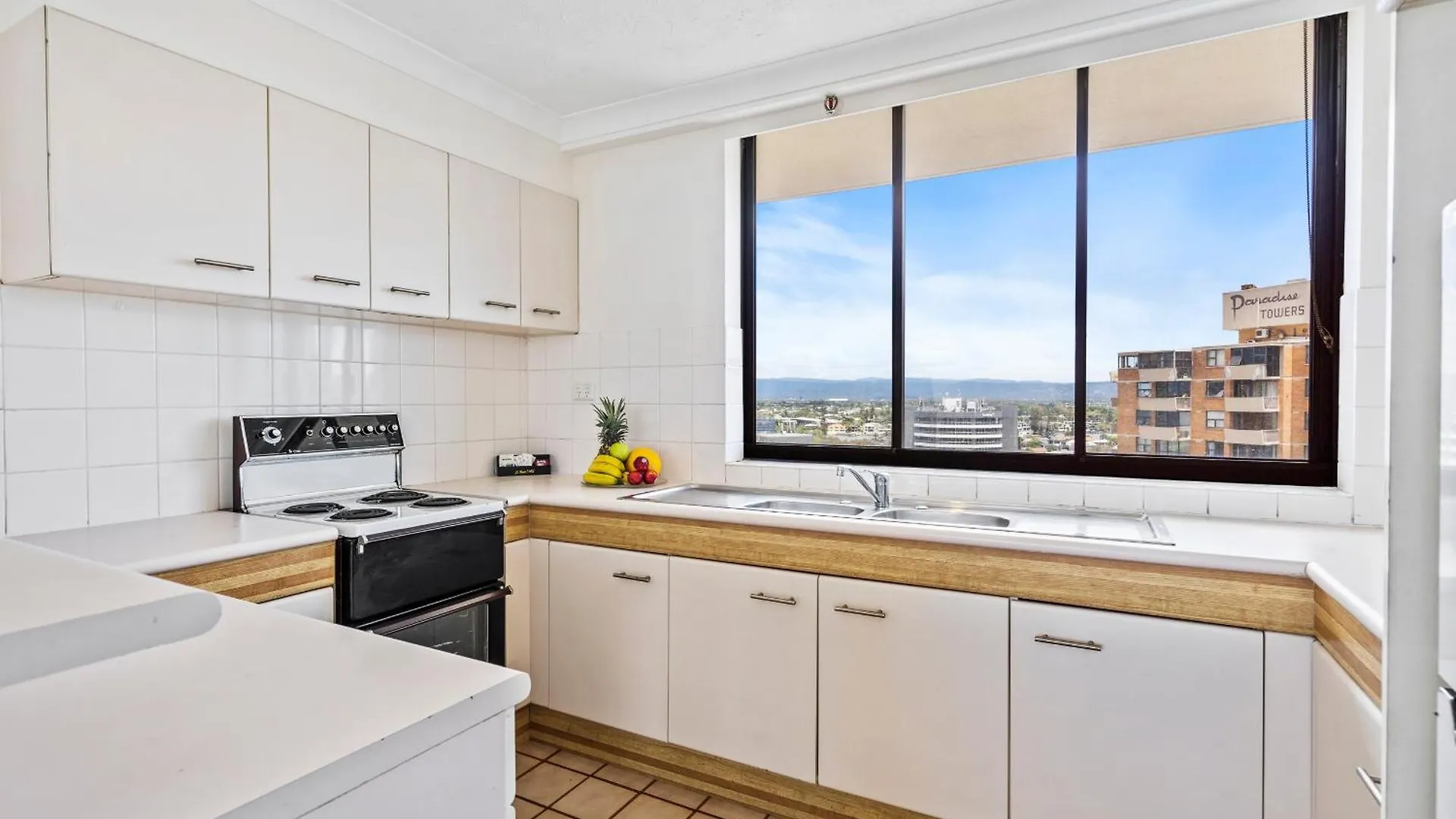 Aparthotel Beachcomber - Official Gold Coast