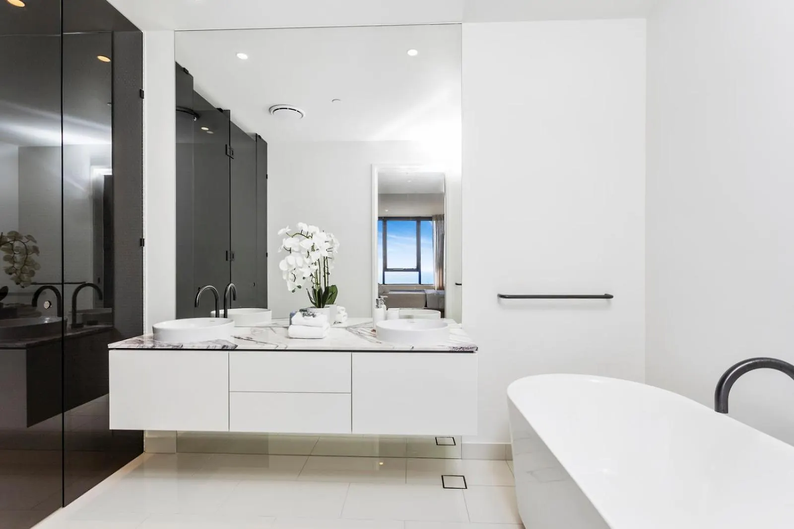 Magnoli - Hosted By Burleigh Letting Apartment