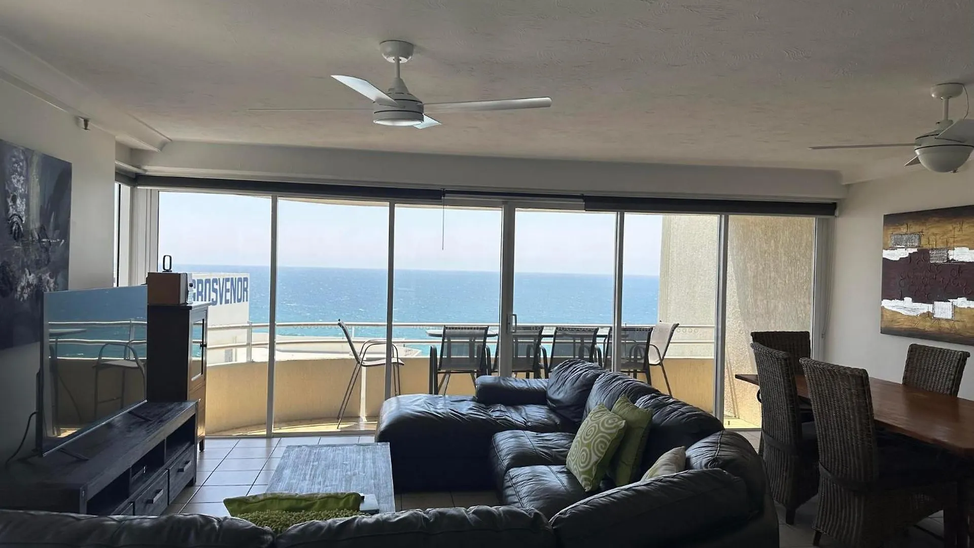 Zenith Ocean Front 3*