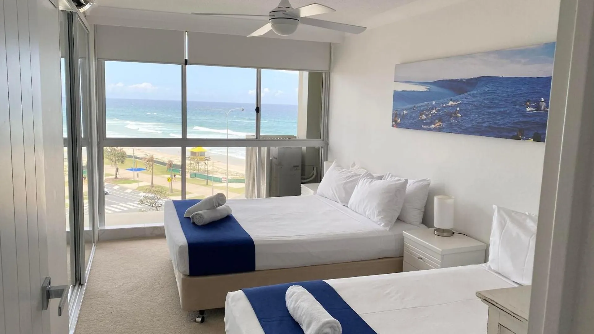 Aparthotel Hi Surf Beachfront