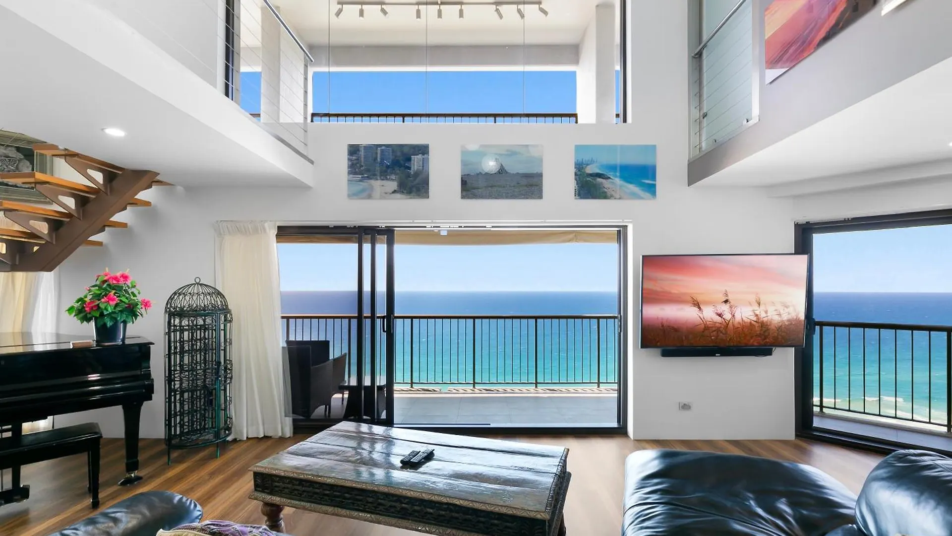 Burleigh Esplanade Aparthotel