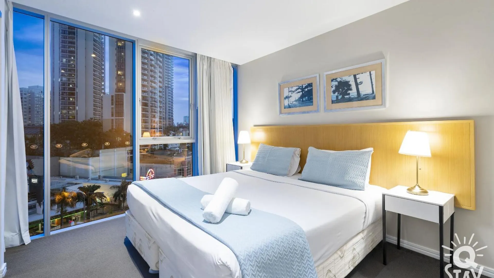 H Residences - Qstay