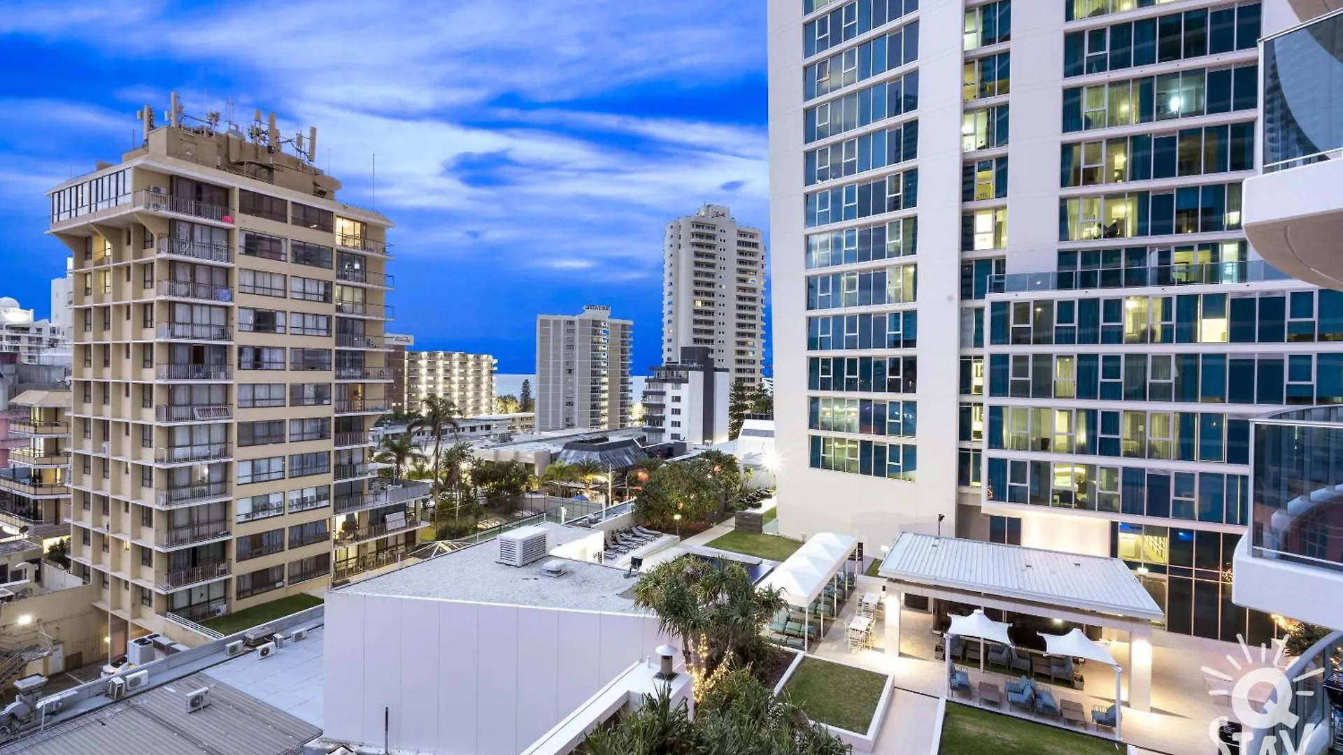 H Residences - Qstay Apartment Gold Coast