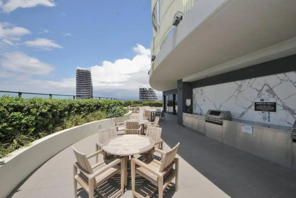 24th Floor Luxury, The Wave Broadbeach