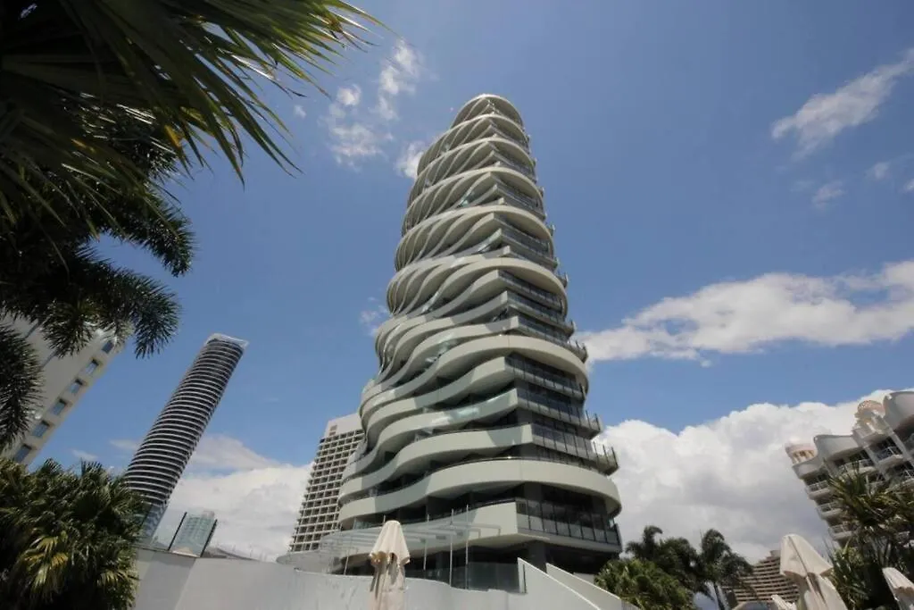 24th Floor Luxury, The Wave Broadbeach *