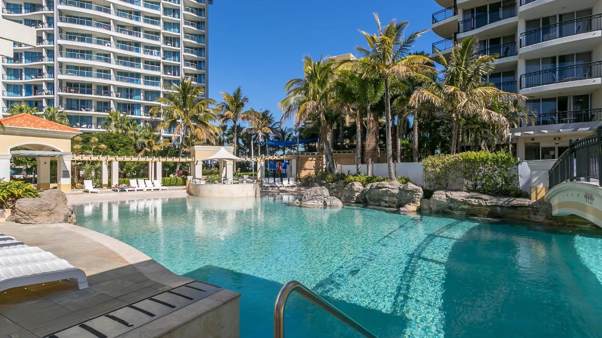 Chevron Renaissance - Private * Gold Coast