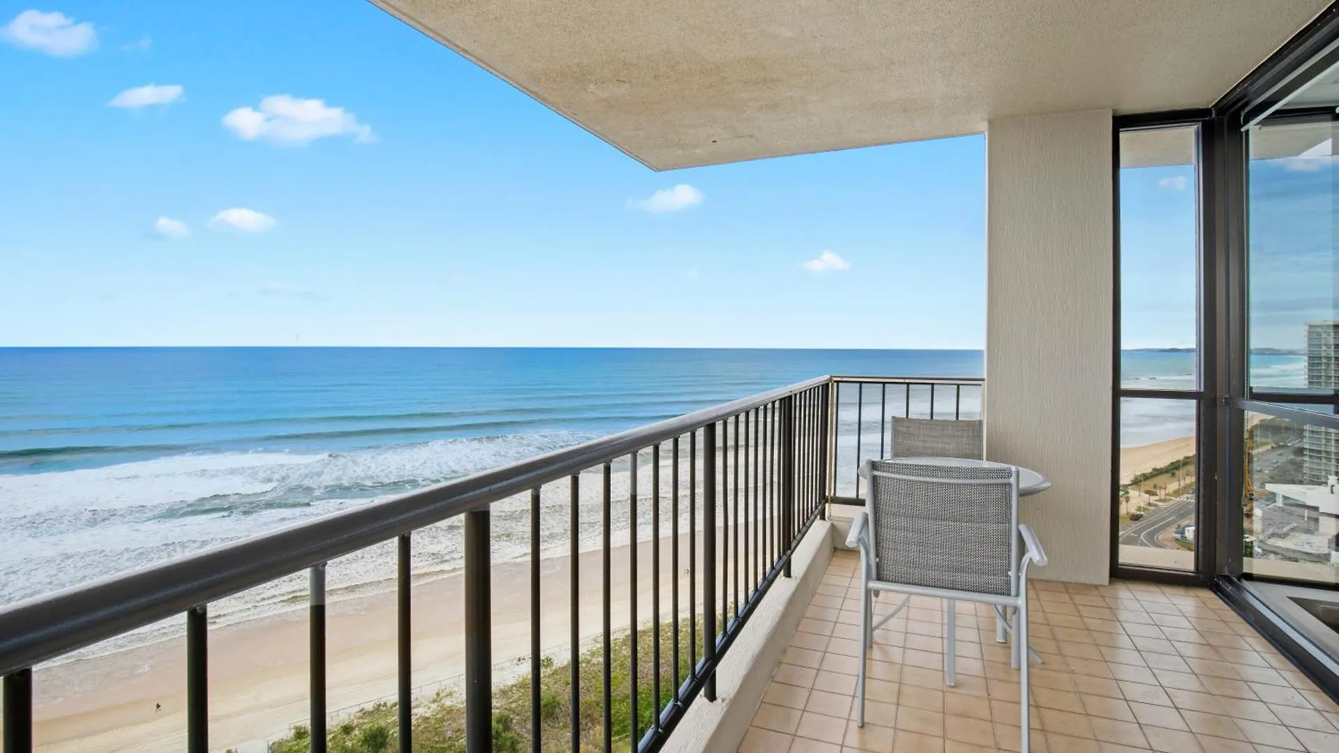 Capricorn One Beachside - Official