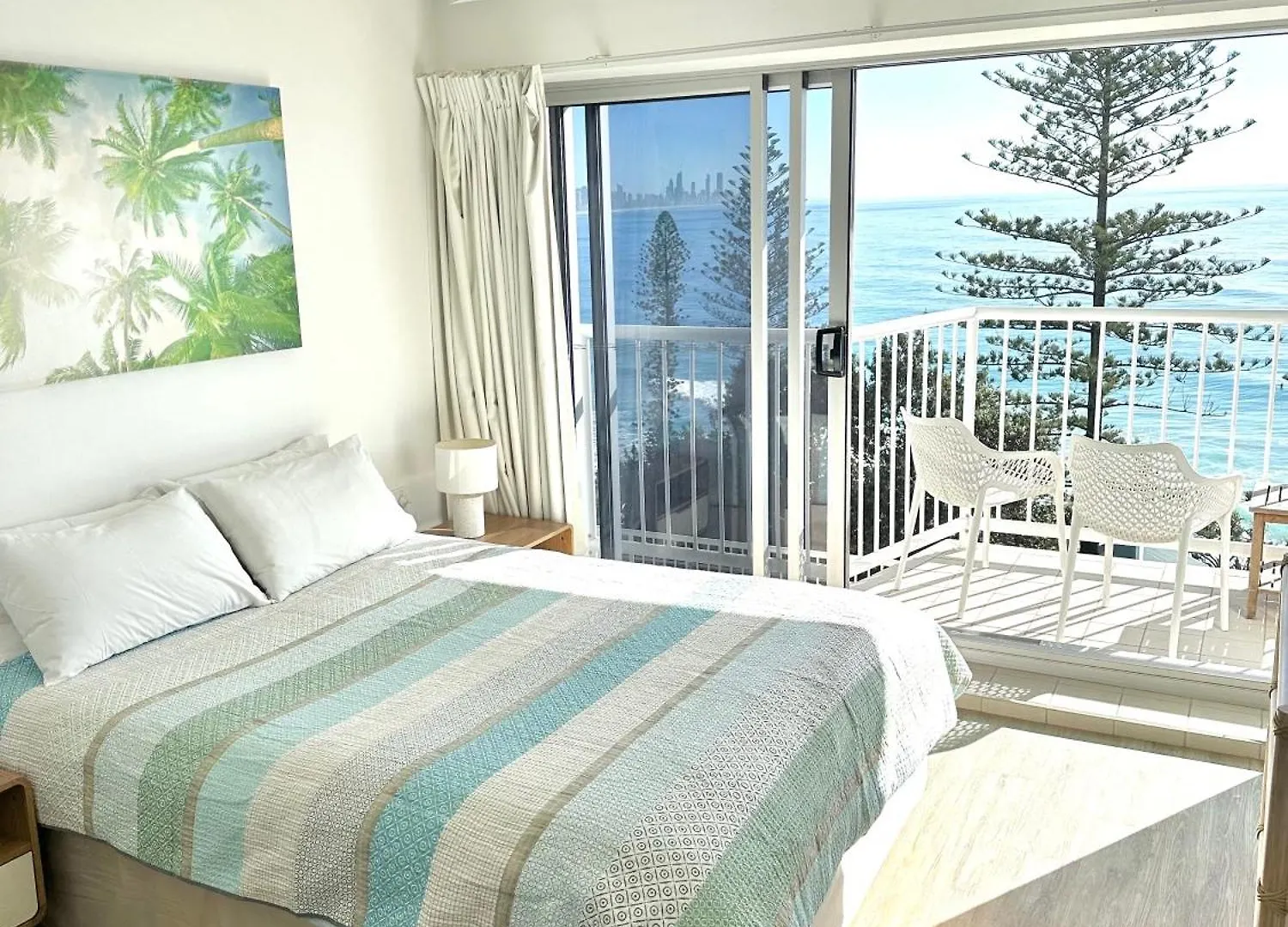 Hillhaven Aparthotel 4*