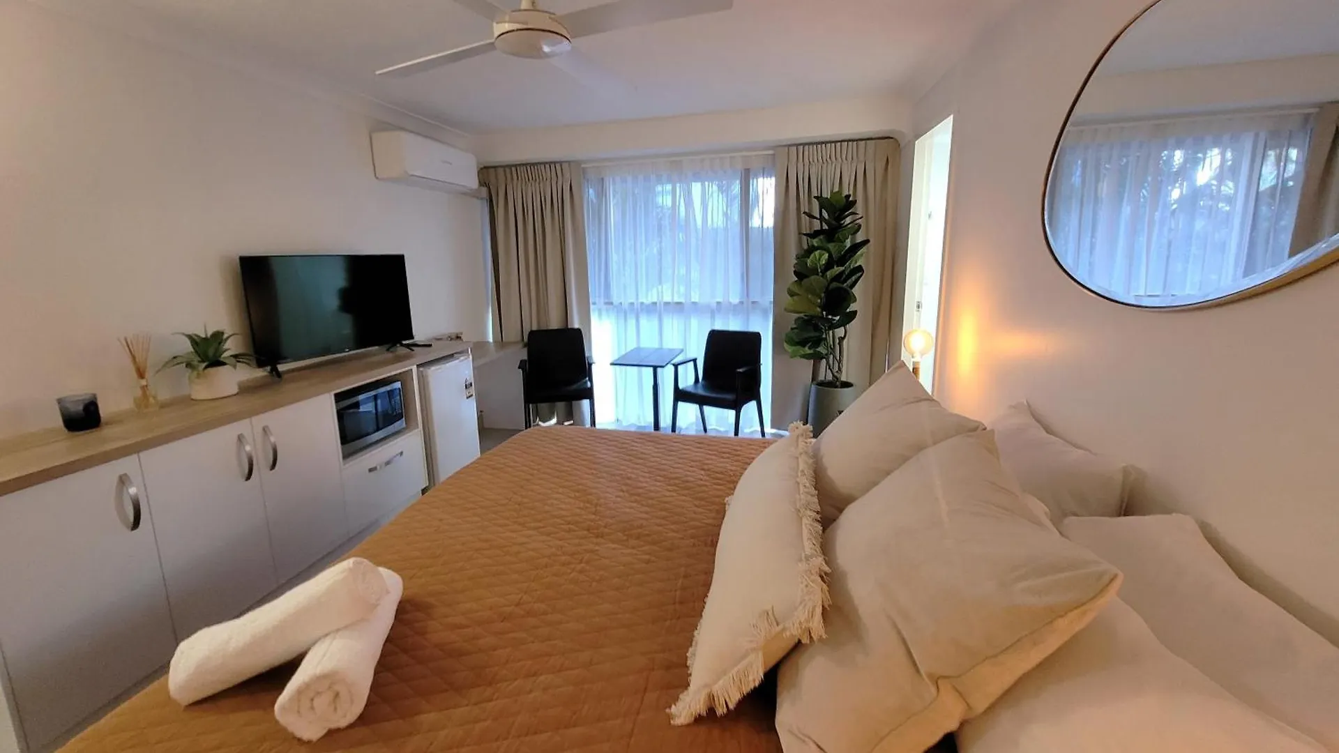 Surfers 4* Gold Coast