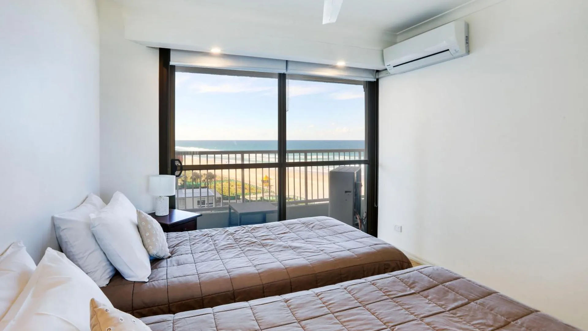 The Breakers 4* Gold Coast