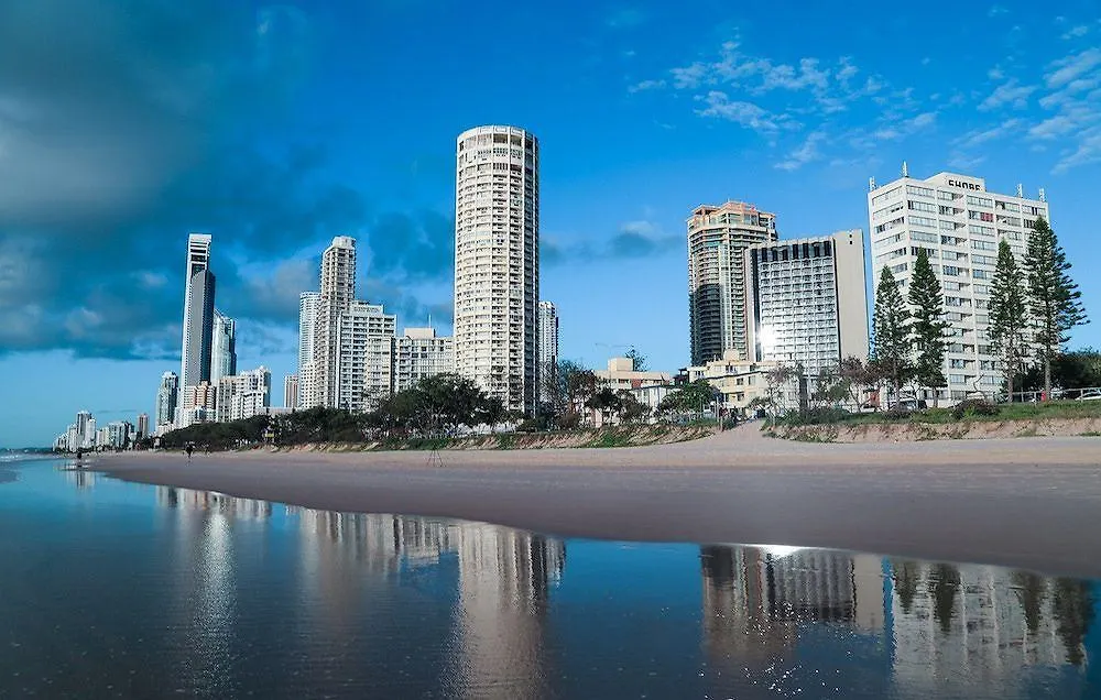 The Shore - Beachfront Aparthotel