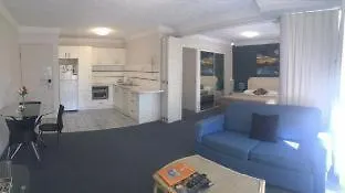 Santa Anne By The Sea Апарт-отель 4*
