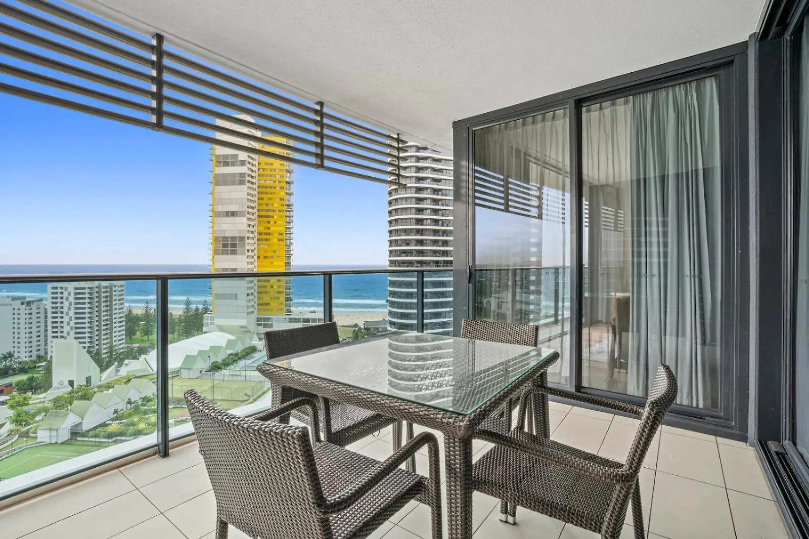 Apartment Oracle Broadbeach - Gclr Gold Coast