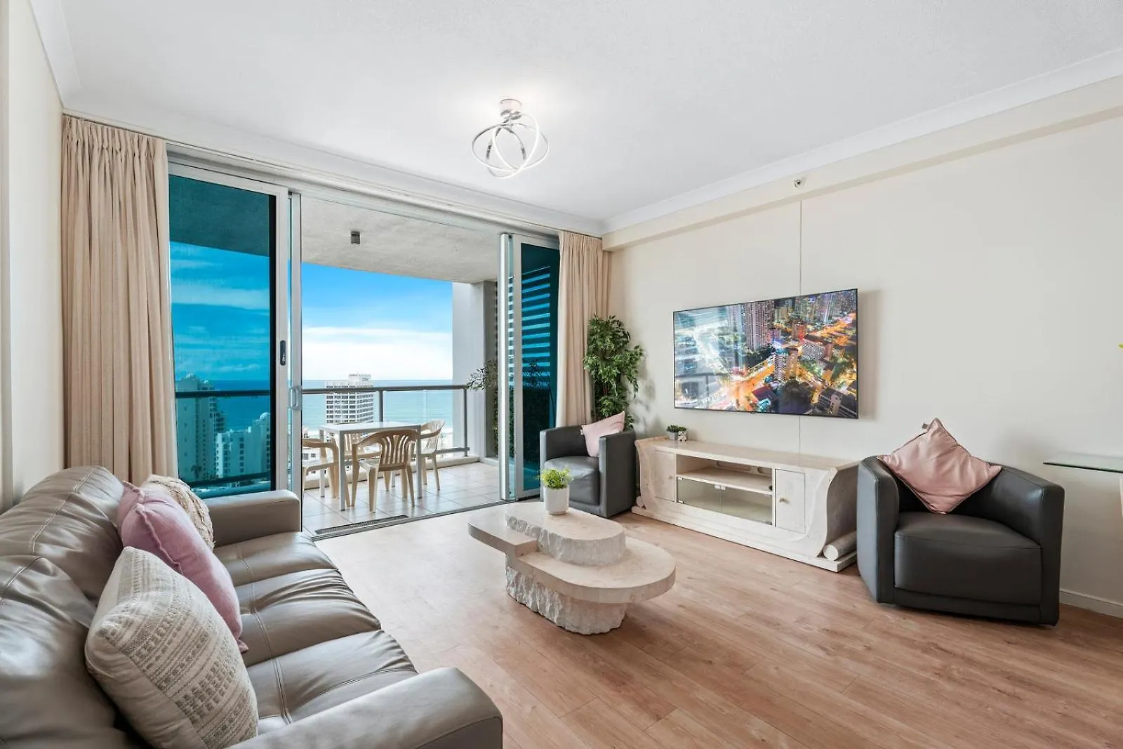 Chevron Renaissance - Hr Surfers Paradise * Голд-Кост