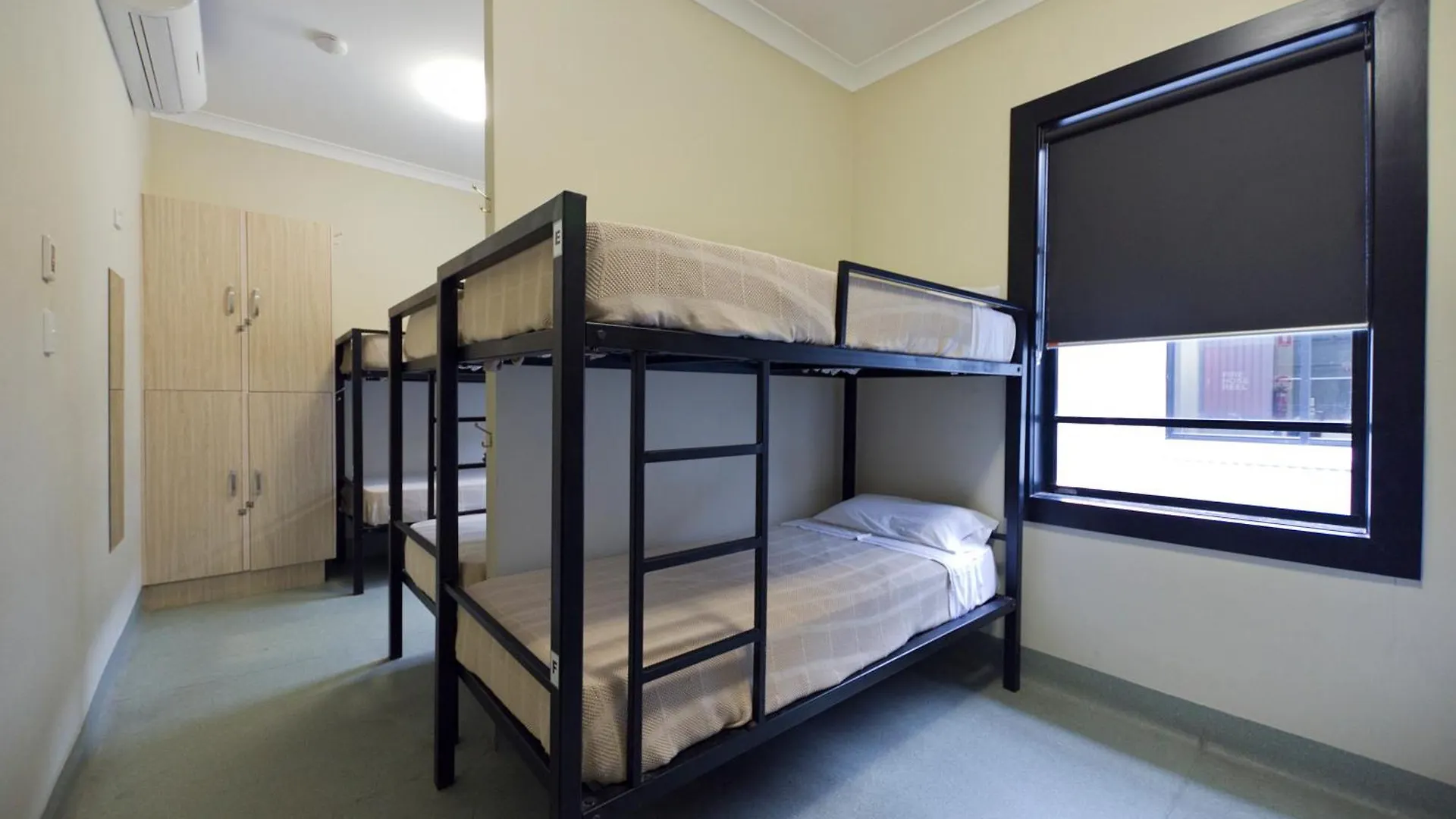 Sands Hostal