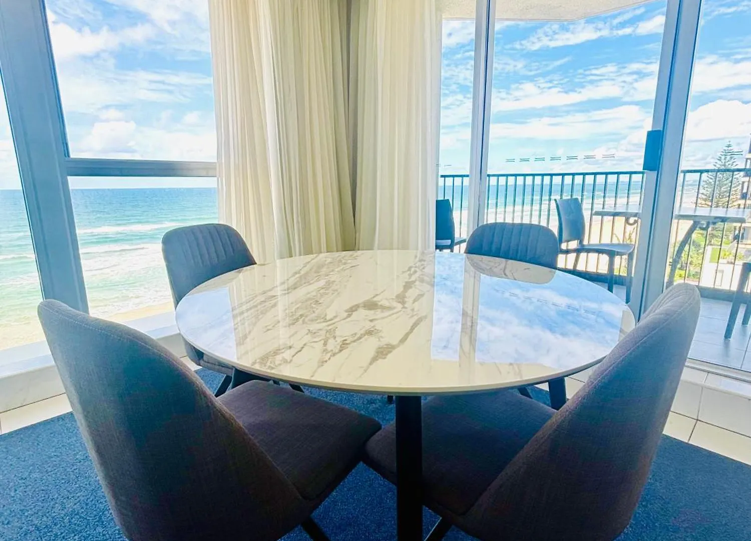 One The Esplanade On Surfers Paradise Aparthotel