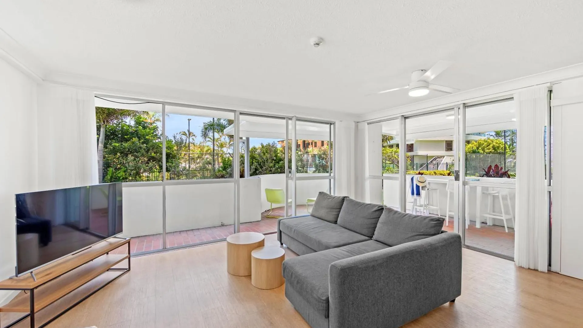 Burleigh Tower 4* Gold Coast