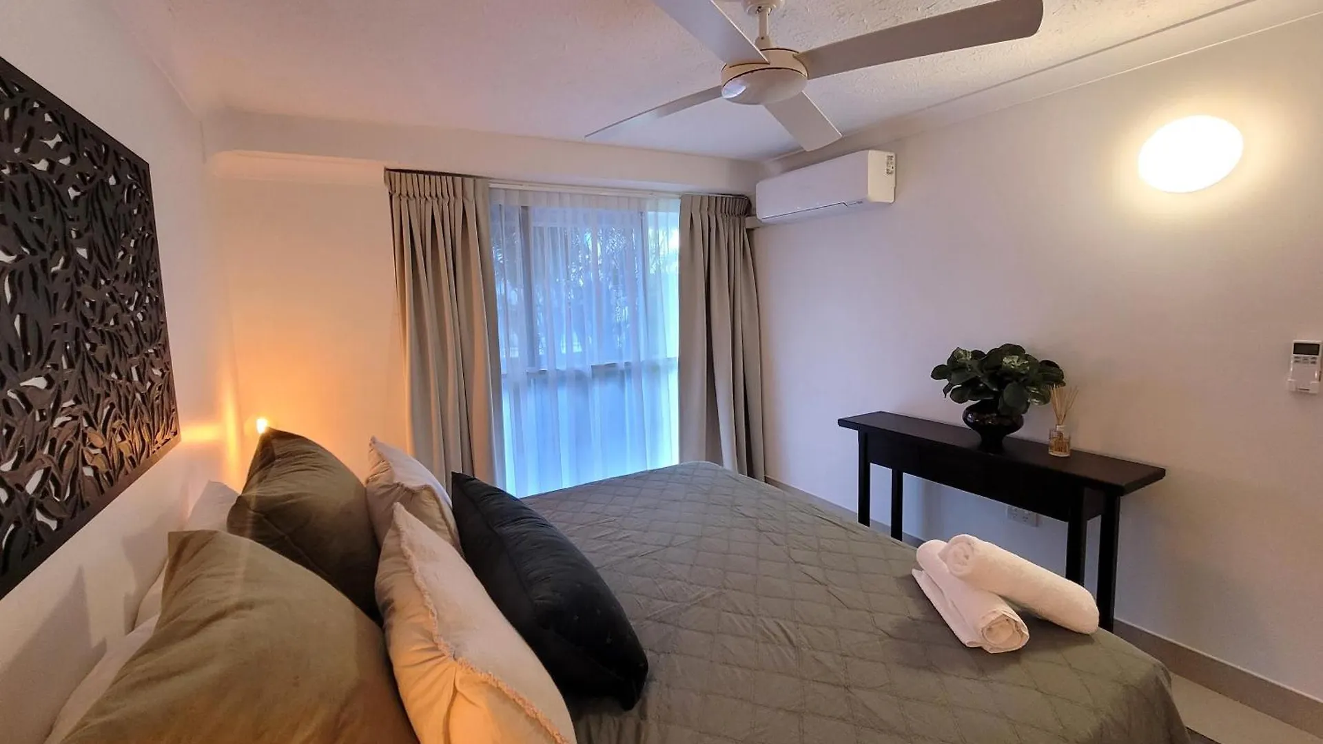 Aparthotel Surfers Gold Coast