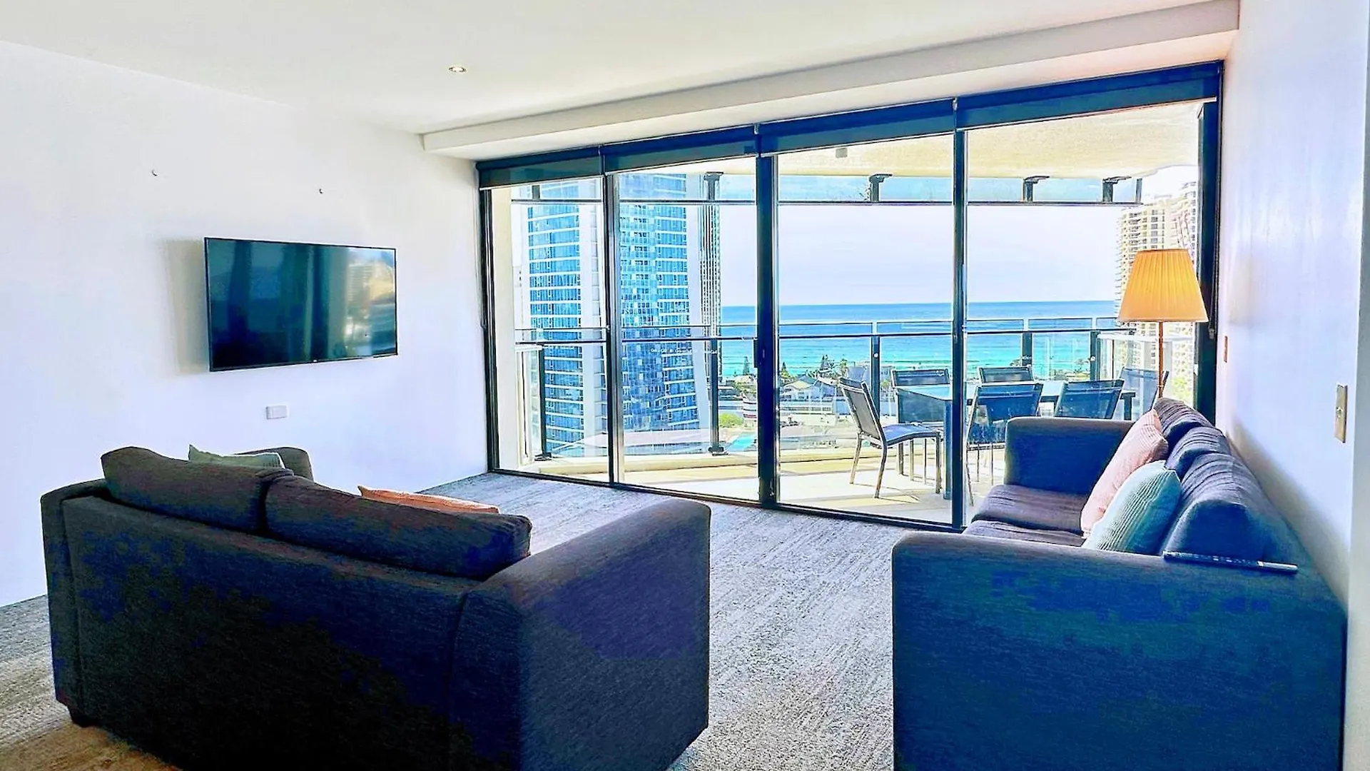 Circle On Cavill Surfers Paradise Apartments-holiday Paradise Apartmán *
