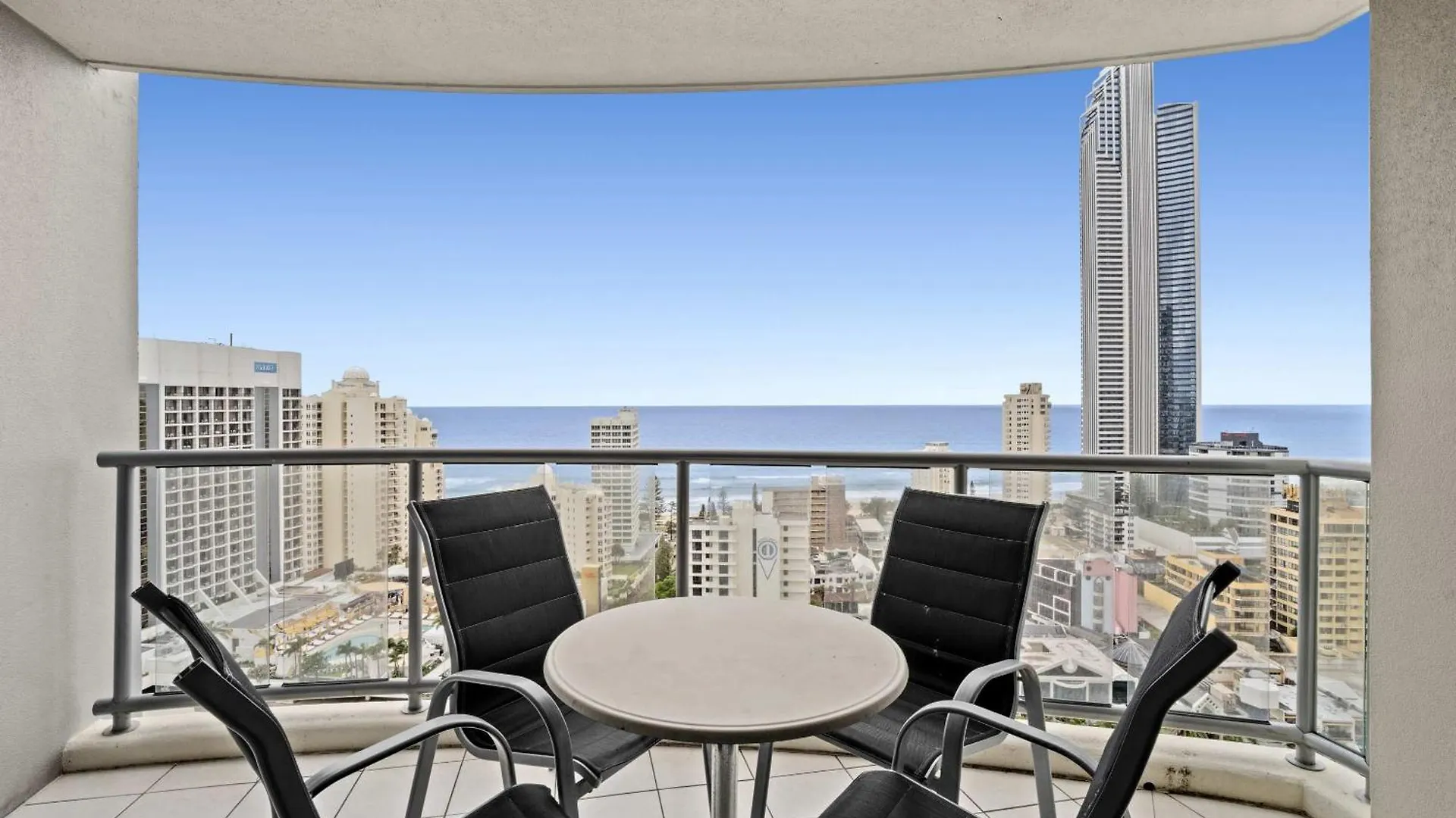 Chevron Renaissance - Hr Surfers Paradise Апартаменты Голд-Кост