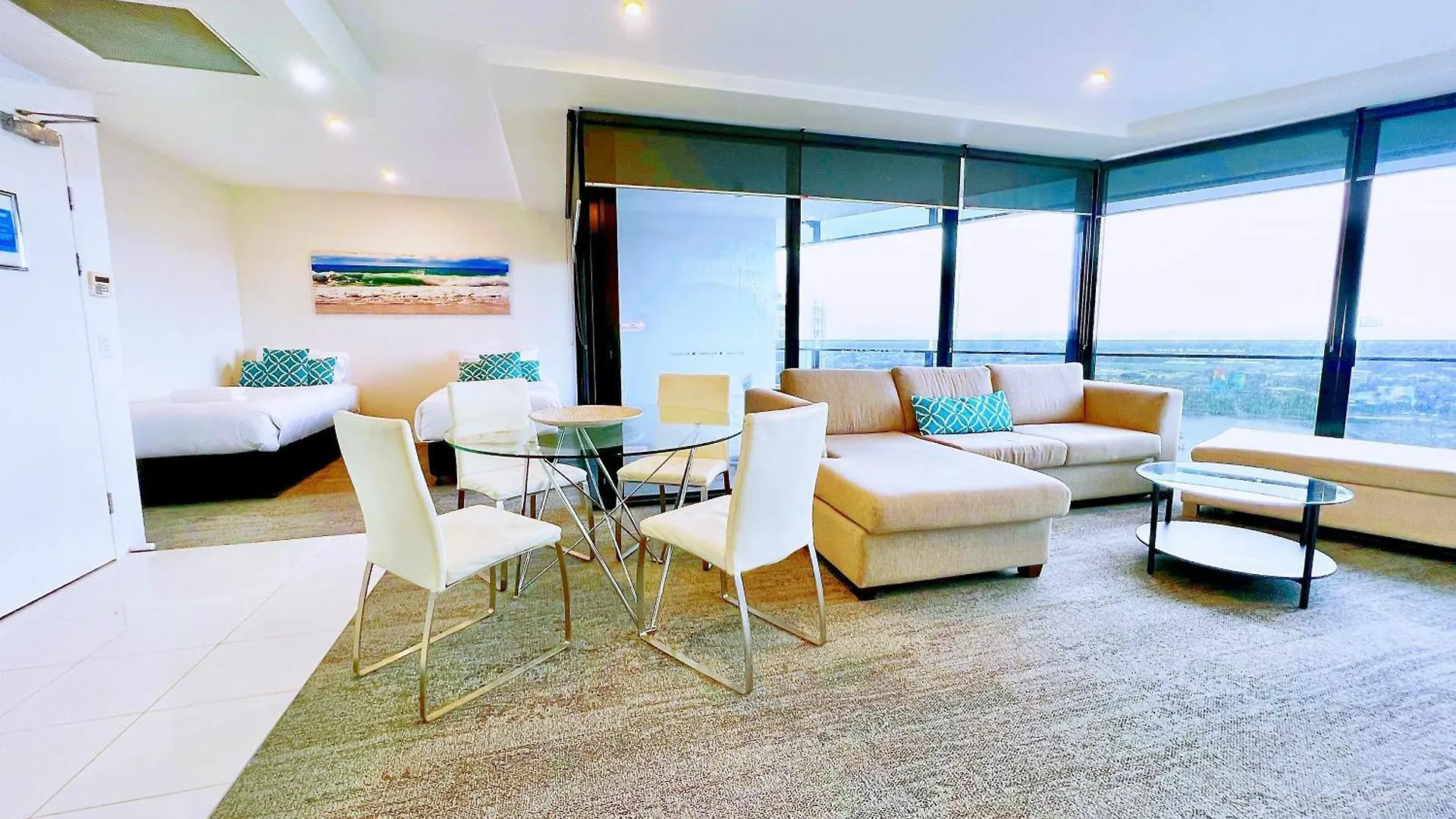Circle On Cavill Surfers Paradise Apartments-holiday Paradise