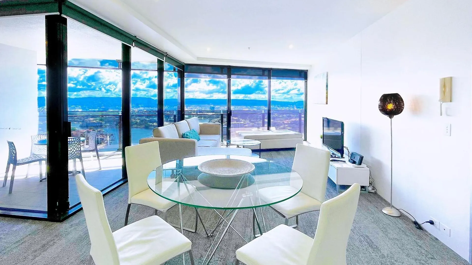 Circle On Cavill Surfers Paradise Apartments-holiday Paradise Apartmán