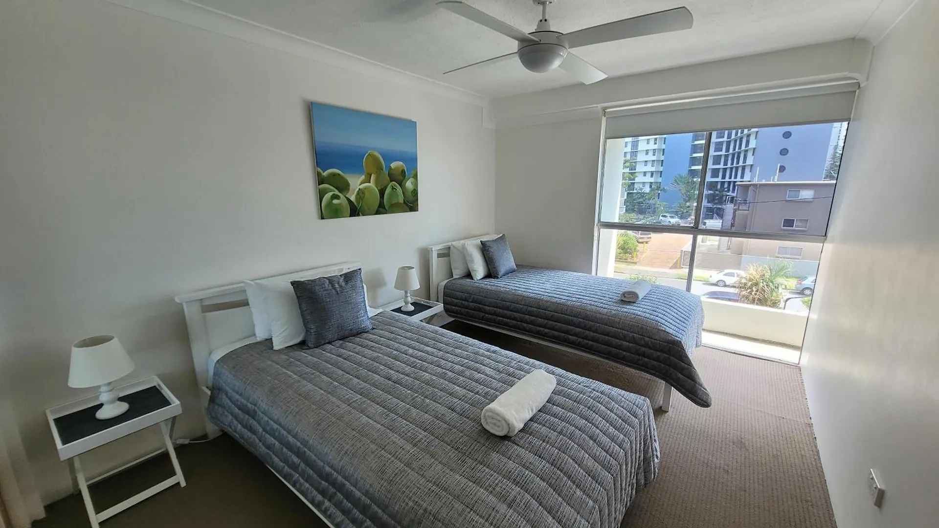 Aparthotel Surfers 4*